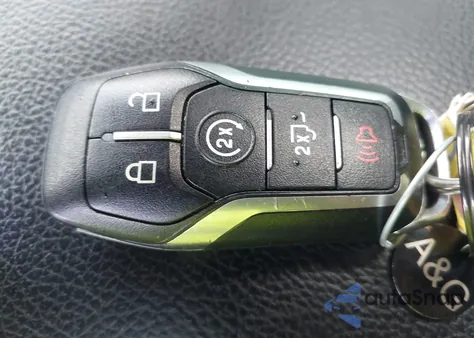 2015 Ford F-150 Lariat из США, поврежденный, VIN 1FTEW1EF1FFB57890